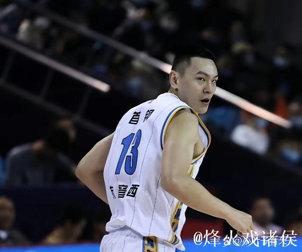 首钢全员通过体测 朱彦西和田宇翔因伤未参加 首钢全员通过体测 朱彦西和田宇翔因伤未参加